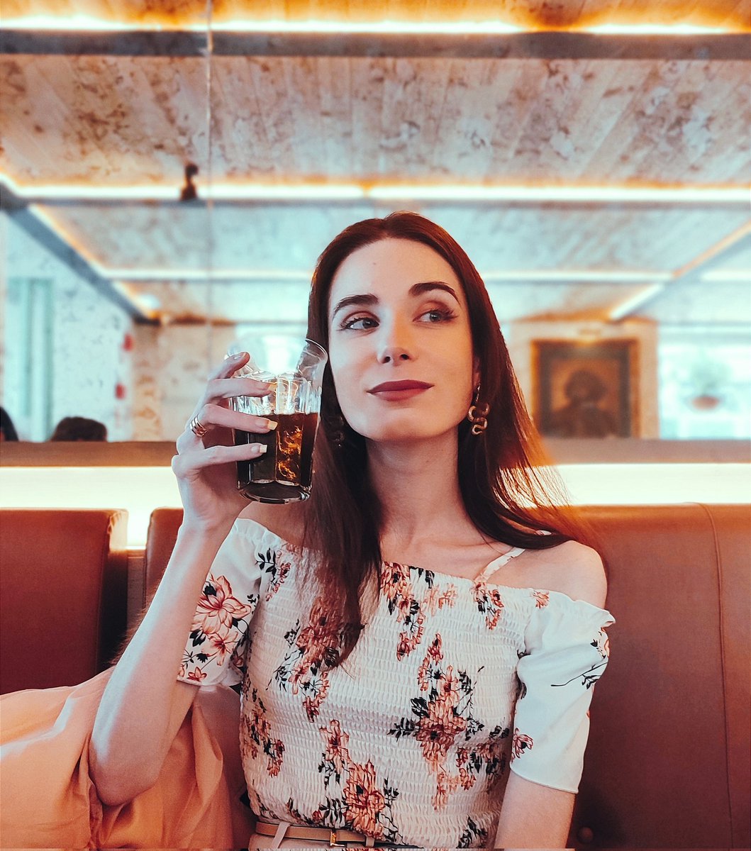 saynothingback's tweet image. hello #WritingCommunity 🩷 I'm Cate. I'm your local friendly caffeine-addicted, cat-loving bisexual. I have a master's in clinical psych. I write:

— female friendships
— messy queers
— sad girl lit
— contemporary romance
— discussions on grief
— sapphic horror
— chaotic witches