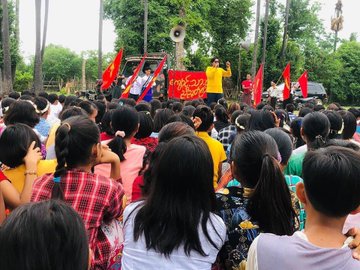 NantEiThandar's tweet photo. Basic Education Student Union, youths & local residents from #Budalin Twp, #Sagaing Region , joined demonstration to overthrow the #MilitaryDictatorship on Jul7. #AgainstConscriptionLaw #2024Jul8Coup #WhatsHappeningInMyanmar https://t.co/mOv6d8SFsf