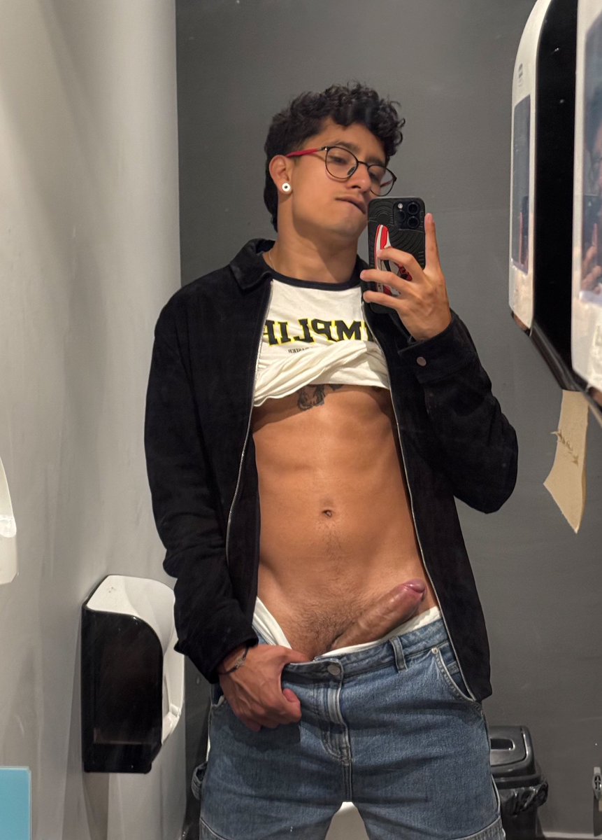 andcristian_'s tweet photo. Mi verga quiere babas 🤤 ¿Quien le da?
➡️https://t.co/TLeKDeHSRW
50% off 🥵💦 https://t.co/Npw8RgrG41