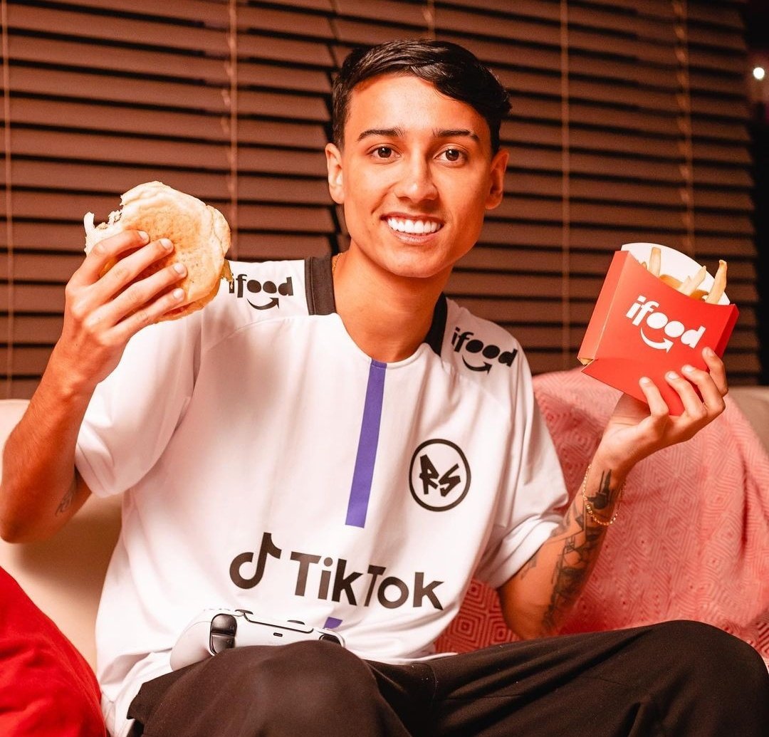 _psadelo's tweet image. Bak rebolou errado p crias KKKKKKK

FLUXO CAMPEÃO DA NFA