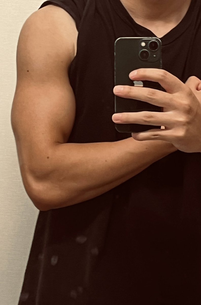 はるき tweet media