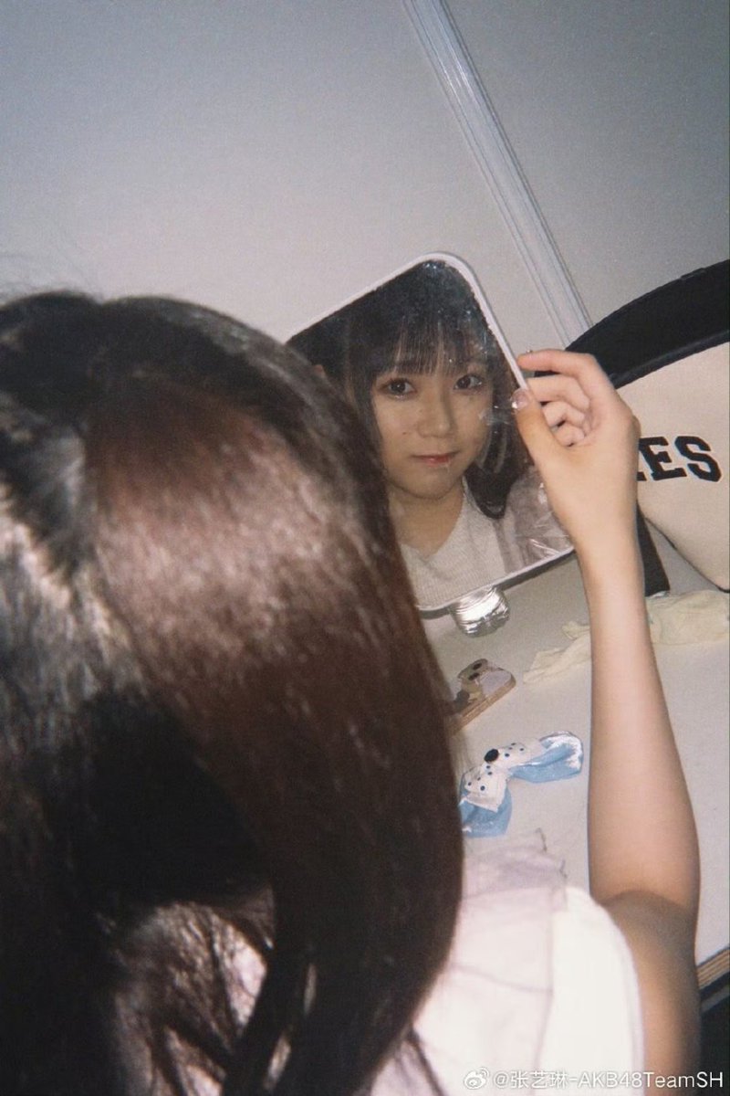 SHThaifans's tweet photo. 🚂🏖️ AKB48TeamSH 《海上列车》MV
วันนี้รับชม รถไฟแห่งท้องทะเลกันยังคะ ใครยังไม่รับชมสามารถรับชมกันได้ที่ 🔻🔻
YouTube: https://t.co/ibyQezgZcH
#海上列车
#จางอี้หลิน
#张艺琳
#ZhangYiLin
#AKB48TeamSH https://t.co/qKARcbYvFA
