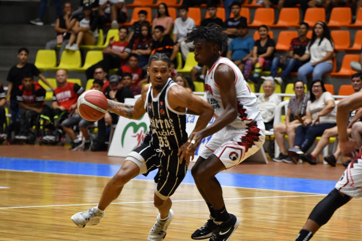 Piratas Bogotá tweet media