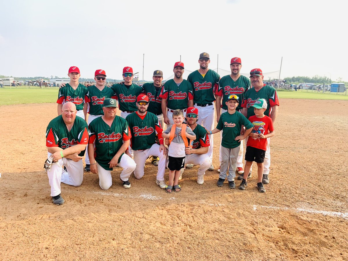 Excellent day of ball in the sun! 4-2 win over Browntown this morning followed by a 6-5 win over Piapot in 3 extra innings in the semi final setting up the fireworks to finish…an 8-5 extra inning win over Wynyard in the A Final capped off by a Clay Sleeva WALKOFF GRAND SLAM! 🏆