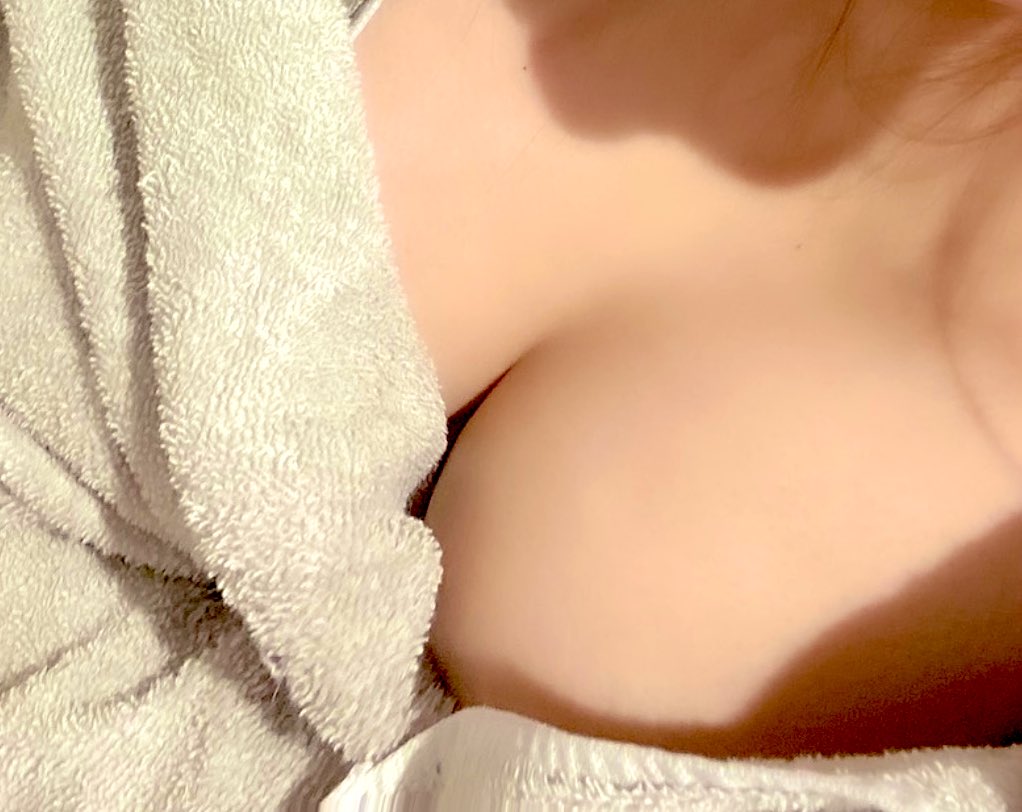 おっぱい天然Eカップだから大抵の事はふーんで済む。と思う。
