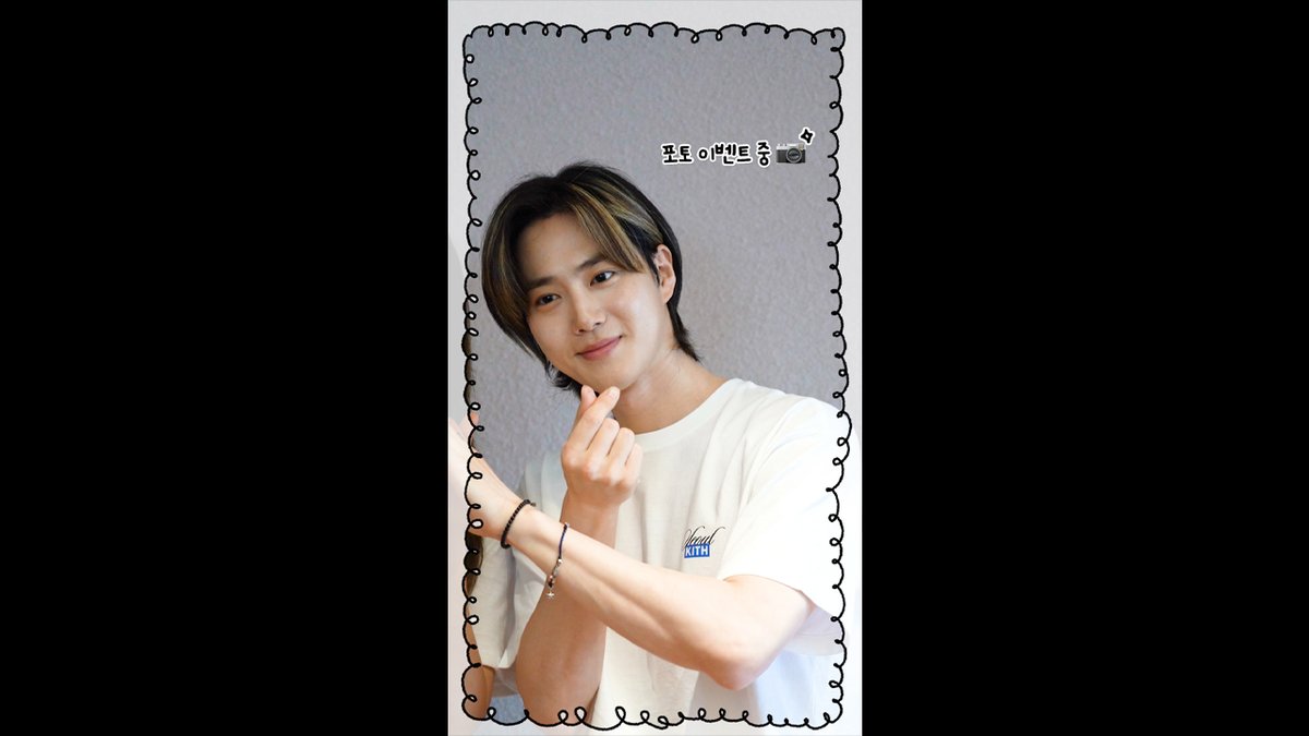 weareoneEXO's tweet photo. [EXO-L/후공개] SUHO 수호 '점선면 (1 to 3)' ONEDAY CAFE in KWANGYA Behind Video

https://t.co/OZ4PivyhNc

#SUHO #수호
#EXO #엑소 #weareoneEXO
#점선면 #수호_점선면
#수호_점선면_1to3 https://t.co/Vx9zYWxorz