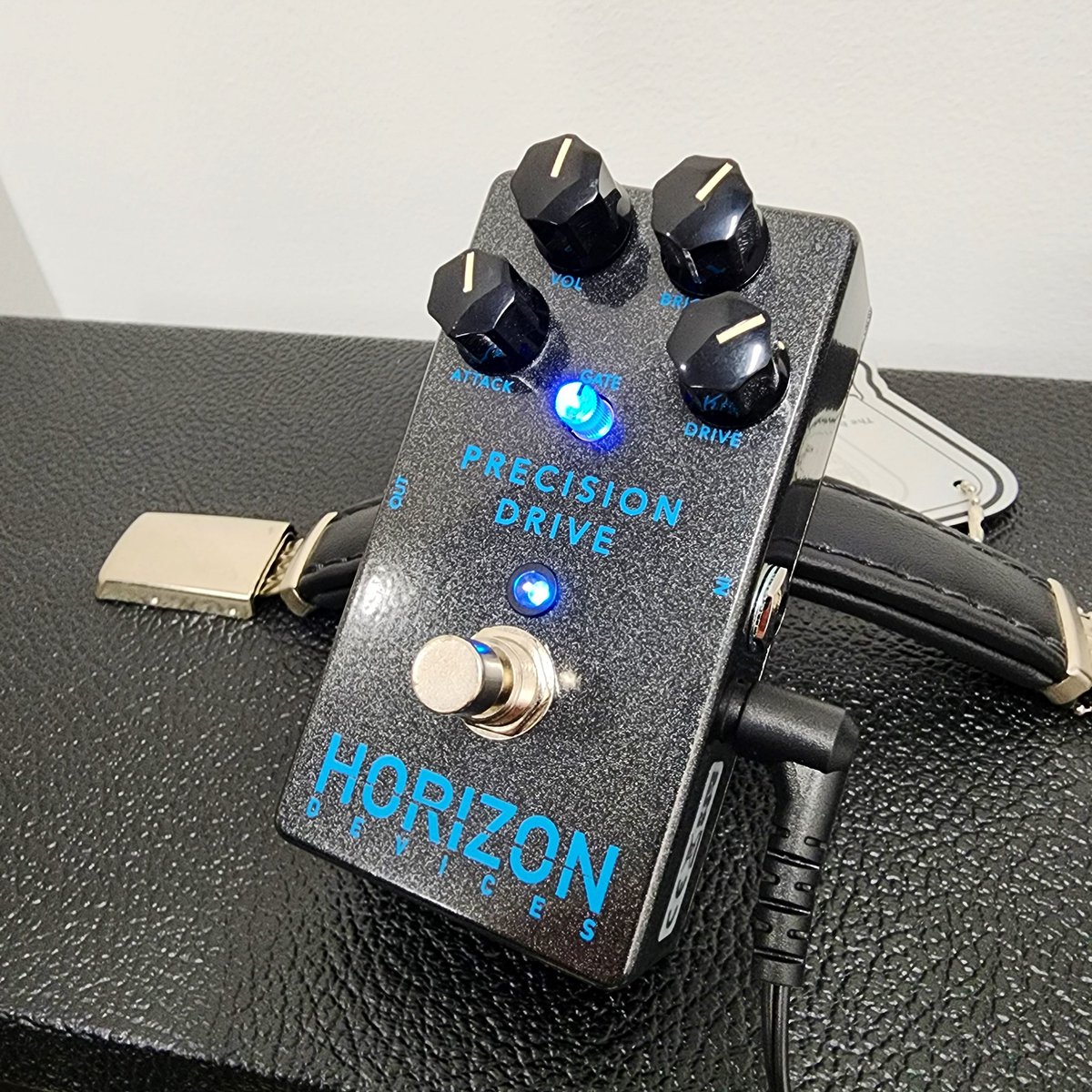 QuantaIntl's tweet photo. 【待望の入荷】
🎸HORIZON DEVICES 🎸
国内未入荷品を含む3種のエフェクターが遂に日本上陸‼️
https://t.co/BP0UV4aTo7
本日より出荷開始となりますので、明日より順次全国のお取扱店舗様にてお試し頂けますψ(`∇´)ψ
#horizondevices #apexpreamp #claritycompressor #precisiondrive https://t.co/dC0eN4jE8M