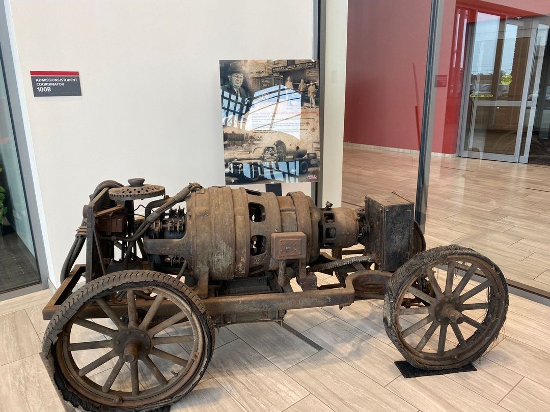 This Lincoln Stable Arc Welder was used on many projects in the Cleveland area, including ship repairs in the Flats, fabricating and repairing boilers, fabricating bridges and buildings, and repair jobs such as fixing the Cole Bros. Circus wagon.⁣⁣⁠⁣ #WeldRed #WeldRedNation