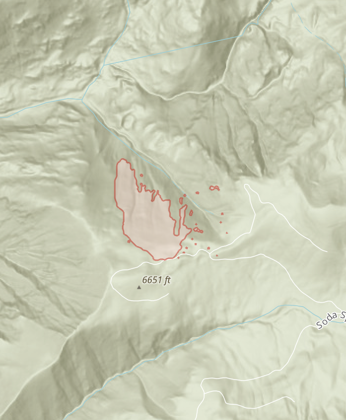 nplareau's tweet photo. Crazy how quick we can get fire intel these days! #FIRIS IR shows the #RoyalFire climbed the sub-drainage to the ridge and has thrown out numerous spots. Good alignment tomorrow between modestly increasing SW winds and up-valley flow should push fire up canyon. https://t.co/Joq2quvYwV