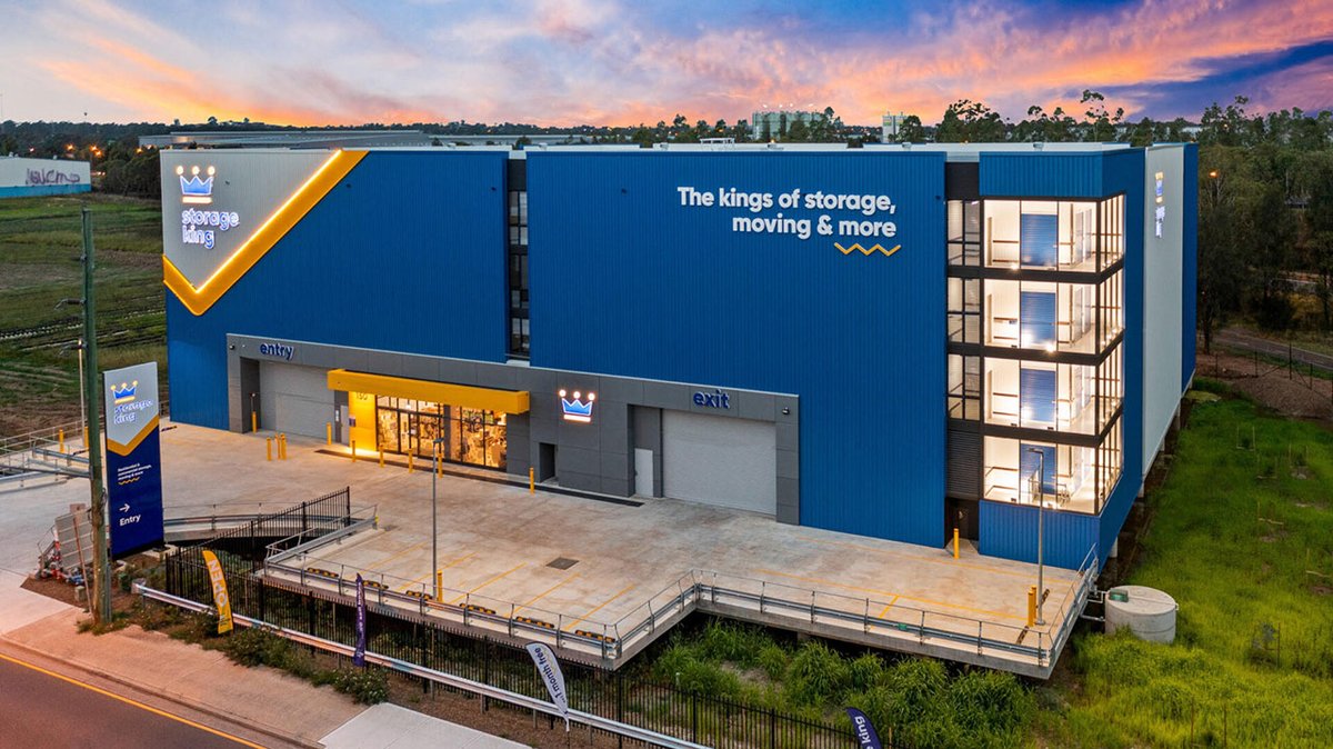 AusPropJournal's tweet photo. ABACUS Storage King has netted a 3.1% valuation uplift across its #selfstorage assets, bucking the trend of downwards revaluations seen in some parts of the #commercialrealestate sector. #alternativeinvestments #alternativerealestate
https://t.co/OYHP0Elism https://t.co/2nOzmQkrJU