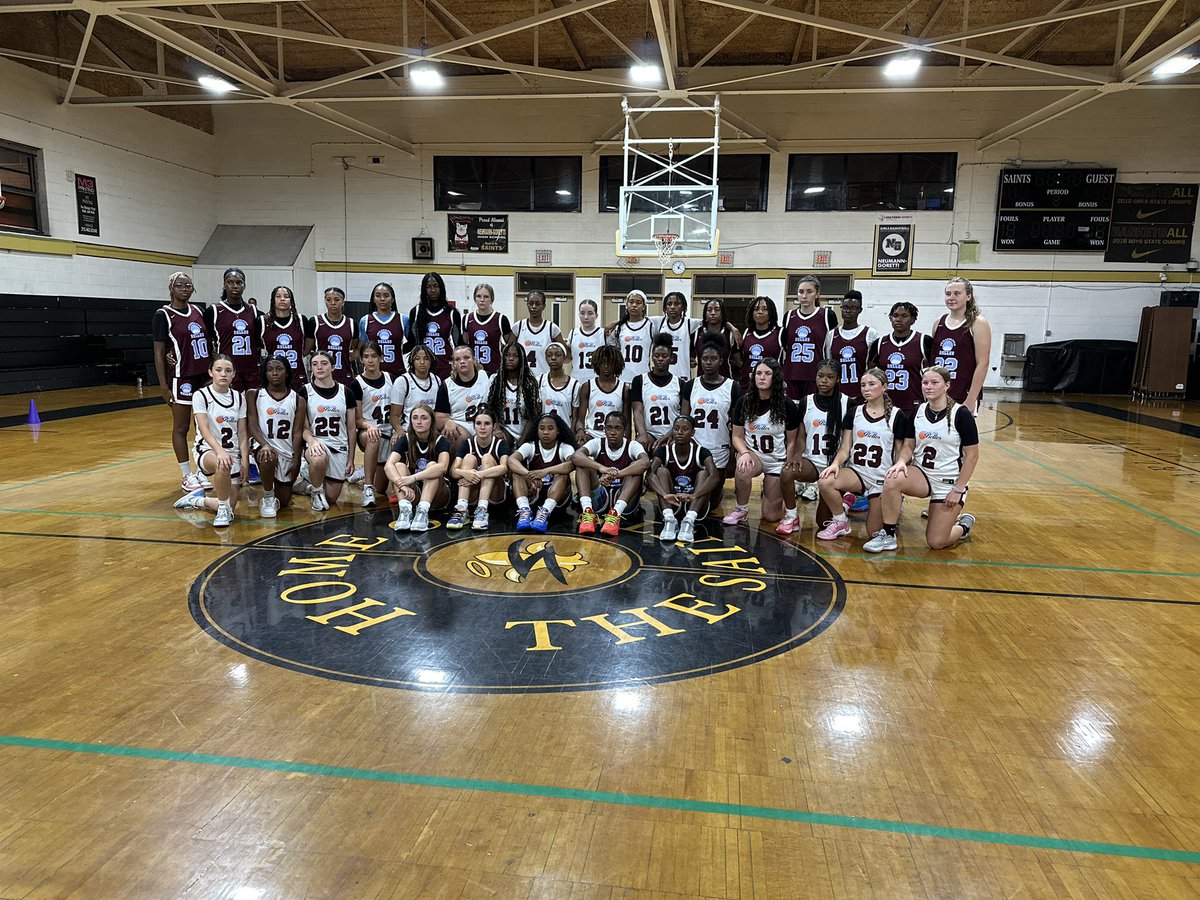 FAMILY‼️ Looking forward to OH &amp; Chicago…. College coaches, don’t miss out on some stud players!! Counting down the days until we get after it‼️ See you soon ⭐️🛫🔔🔔