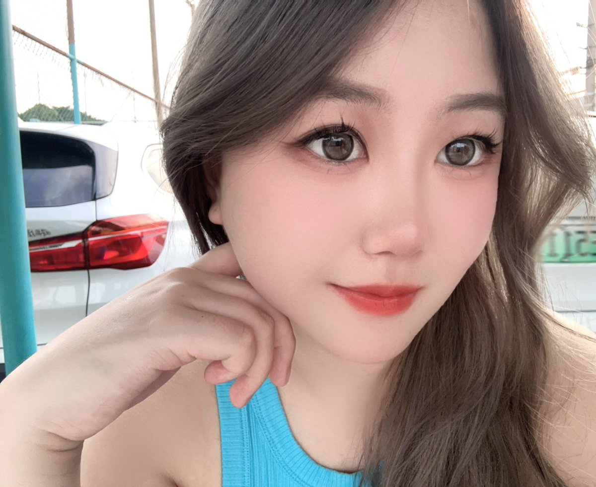 ArielSyr's tweet photo. 头发都热湿了🥱☹️ https://t.co/n3pLCECGy0