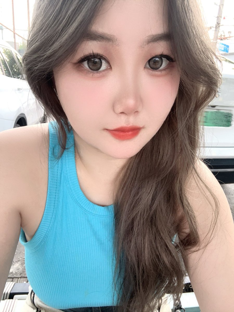 ArielSyr's tweet photo. 头发都热湿了🥱☹️ https://t.co/n3pLCECGy0
