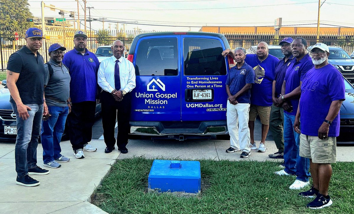 EastDallasQues's tweet photo. Da Bruhz annual donation campaign to @ugmdallas. #Service #9thD https://t.co/ROBrbZll8l