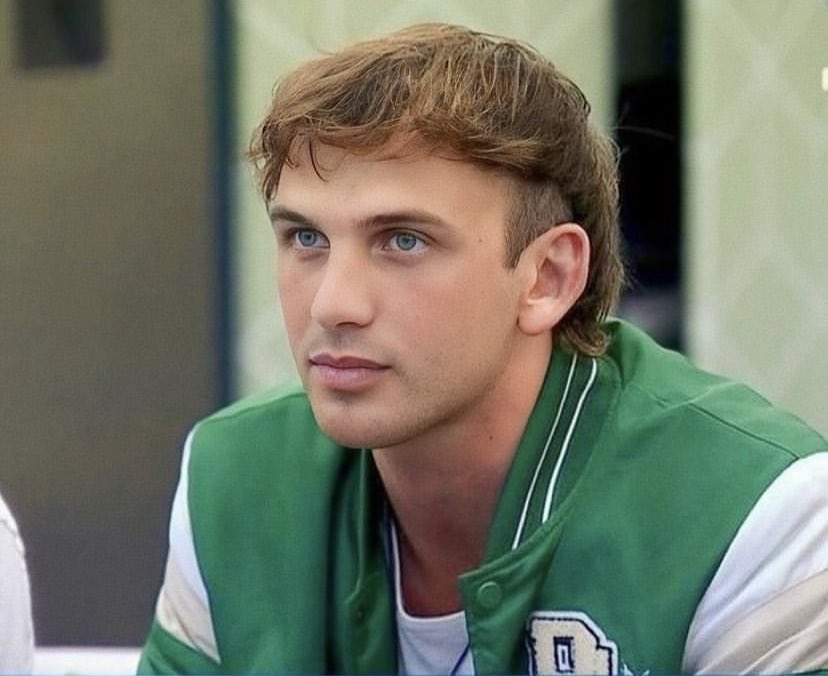 Les ganamos su Copa América 2011, les ganamos La Voz, les ganamos Despedida de Solteros, y ahora les ganamos su Gran Hermano.

Argentina es nuestro patio trasero. 🚬🇺🇾
