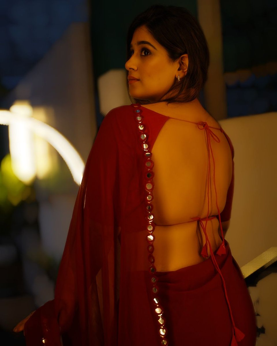 OnlyHeroines's tweet image. #ChandniBhagwanani 💖😻