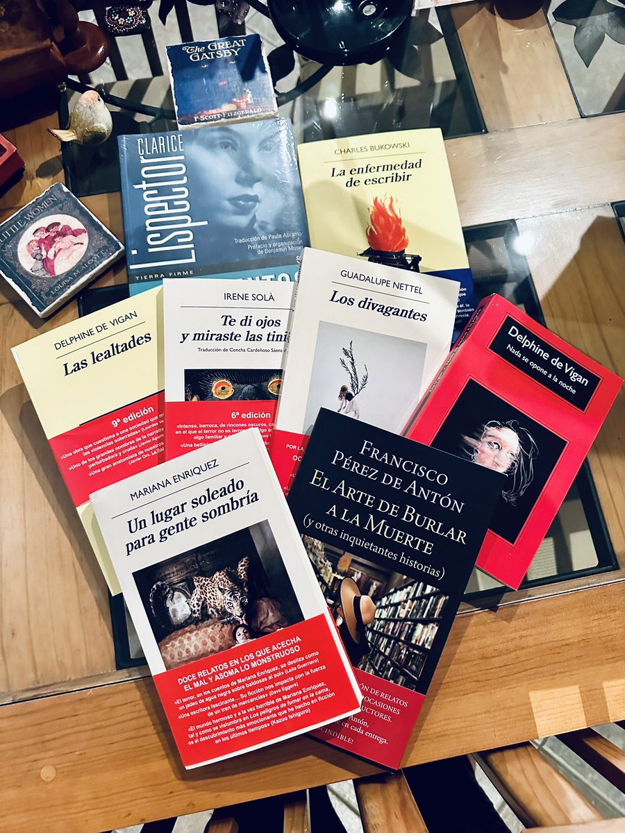 NicteSerraP's tweet image. Tarde en Filgua, una singular y profunda felicidad. No dejen de ir, está linda, completa, ordenada. Un abanico de espectáculos literarios. @FILGuatemala #librosparatodos #leer y #COMPARTIR