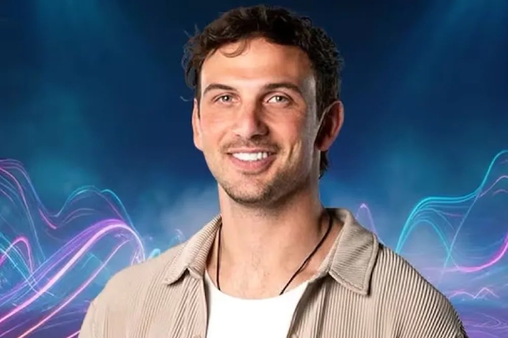 reuruguaya's tweet photo. Braulio ganó la Voz Argentina y Bautista Gran Hermano 
Uruguay: 2- 0 Argentina https://t.co/dyb92kO0Qu