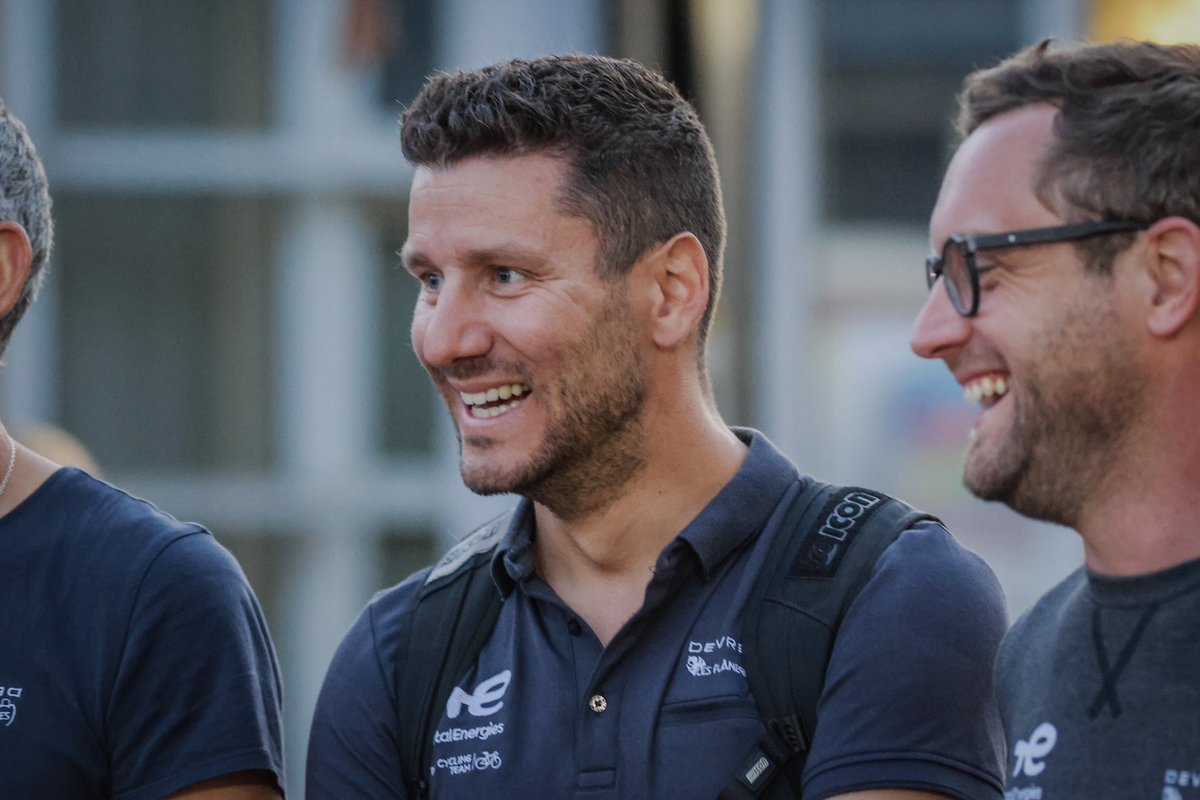 TeamTotalEnrg's tweet image. Le Team TotalEnergies c’est bien plus qu’une équipe… 🙌

#AllezTotalEnergies #TDF2024