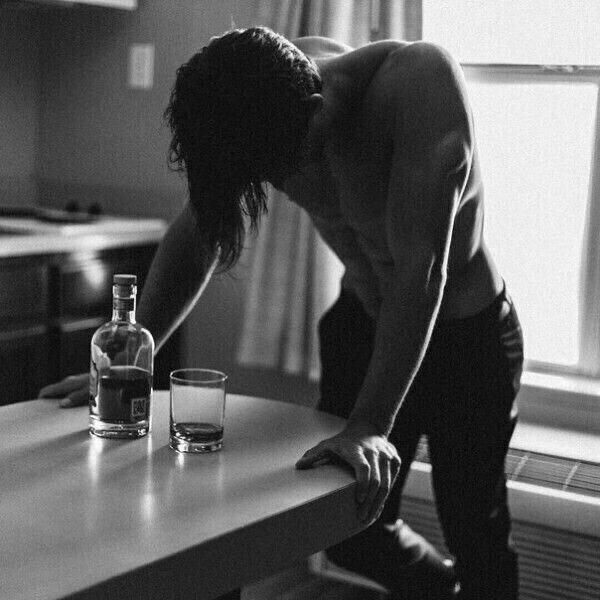10 Dangerous Signs of WEAK Men:

// Thread //

1. He is addicted to p*rn.