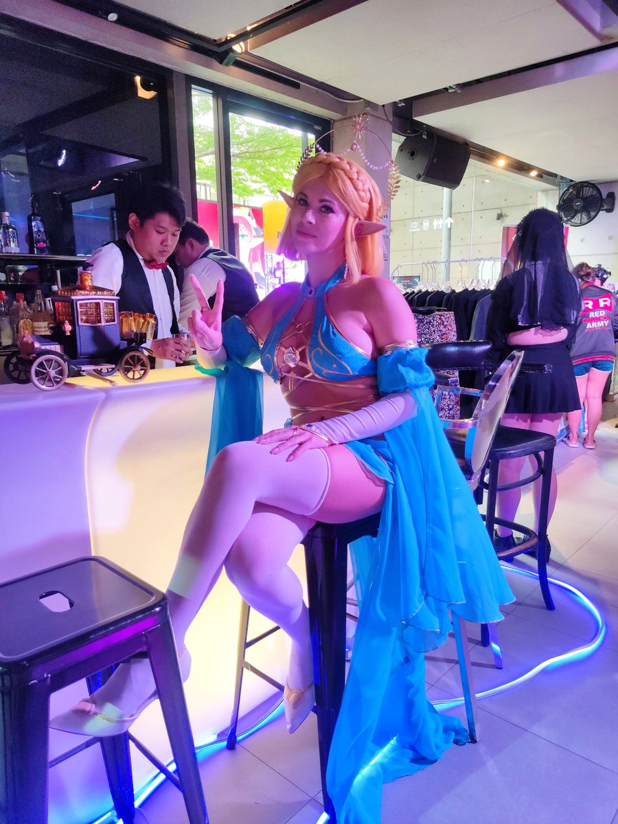 Опытный супруговладелец 💙💛 tweet media