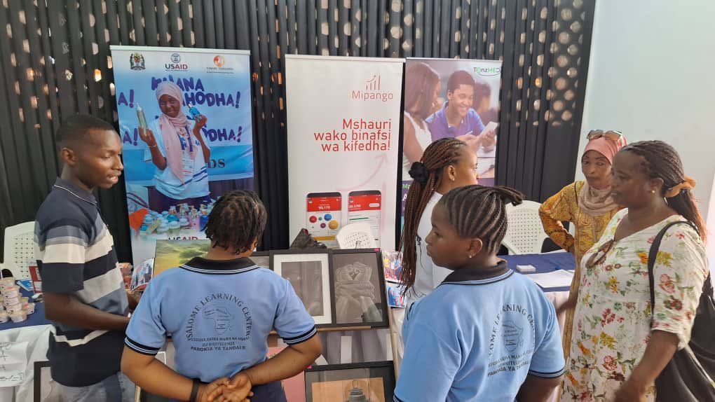 Tupo tayari kukuhudumia #SabaSaba katika banda la <a href="/tmarctanzania/">T-MARC Tanzania</a> <a href="/tyctz1/">tanzania Youth Coalition</a> <a href="/USAIDTanzania/">USAIDTanzania</a> 

#KijanaNahodha #mjinimipango #mipangoapp #bossmaokoto
