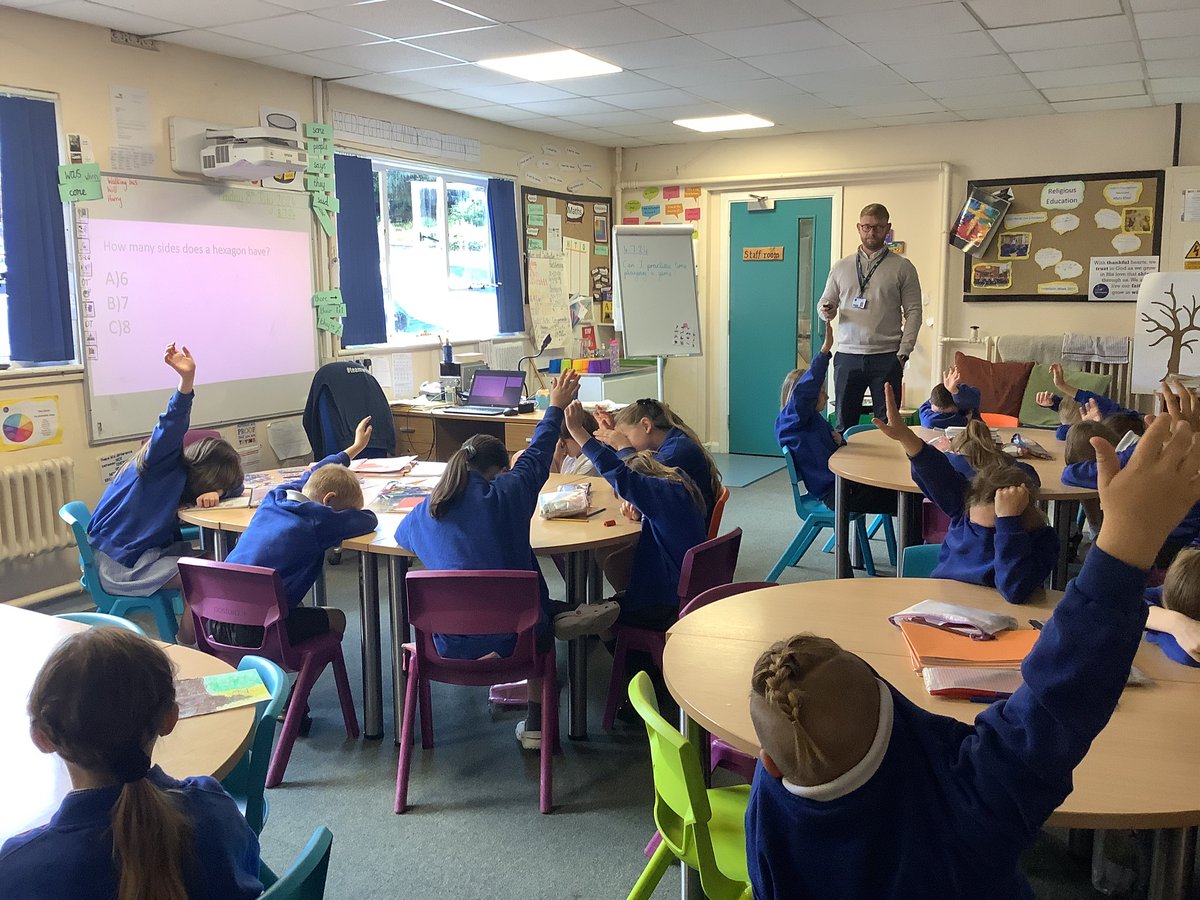 WhitegateCedar tweet media