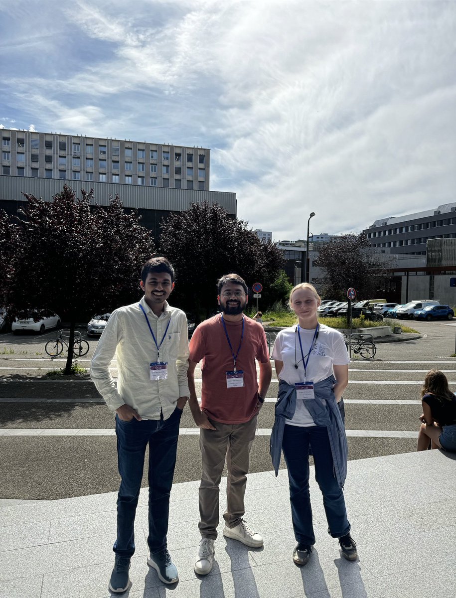 🎉The 29th edition of the Young Atom Opticians conference has passed with a grand success 🎉
It was a pleasure for us to be part of the organising team! The experience was truly memorable as it not only linked us with the rich history of YAO but also taught us valuable skills :)