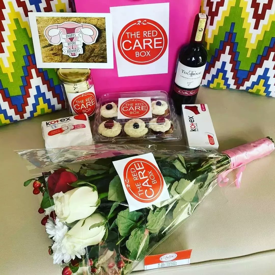 The_RedCareBox's tweet image. Ditch the dread, embrace the flow!!🏵️🩸  
Happy New week 😉🥂

This week, we ditch the stress of period prep!💪🏼💃

We curate the cutest, most thoughtful period care packages,🎁🍬🍩💝, the perfect pamper kit for your special lady.💐😉

#PeriodPampering🏵️
#TheRedCareBox🎀