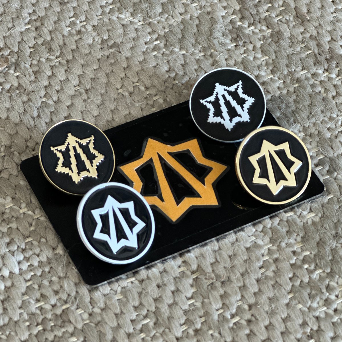 Heroglyphs (@hero_glyphs) on Twitter photo GM Heroes 🫡
Are you in Brussels for <a href="/EthCC/">EthCC - Ethereum Community Conference</a>? Come find <a href="/0xTangle/">Tangle.hl</a> during <a href="/Glovin_/">Glovin ( re-lending arc )</a>'s Heroglyphs talk to get your Hero Badge 🏅
Tap the NFC card to get your Proof-of-Hero <a href="/poapxyz/">POAP - Bookmarks for your life</a>
Heroglyphs talk @ Hankar Stage - 16:15 today
x.com/hero_glyphs/st… GM Heroes 🫡
Are you in Brussels for <a href="/EthCC/">EthCC - Ethereum Community Conference</a>? Come find <a href="/0xTangle/">Tangle.hl</a> during <a href="/Glovin_/">Glovin ( re-lending arc )</a>'s Heroglyphs talk to get your Hero Badge 🏅
Tap the NFC card to get your Proof-of-Hero <a href="/poapxyz/">POAP - Bookmarks for your life</a>
Heroglyphs talk @ Hankar Stage - 16:15 today
x.com/hero_glyphs/st…