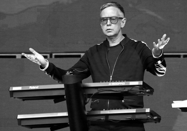 Depeche Mode 
"Policy Of Truth"
Recordando a Andy Fletcher 
08Jul1961/26May2022
youtu.be/KDjFMOPL940