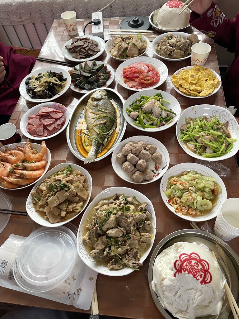 FoodieXueShuang's tweet image. Wedding Day #Chinesewedding 
Breakfast
Lunch
Dinner