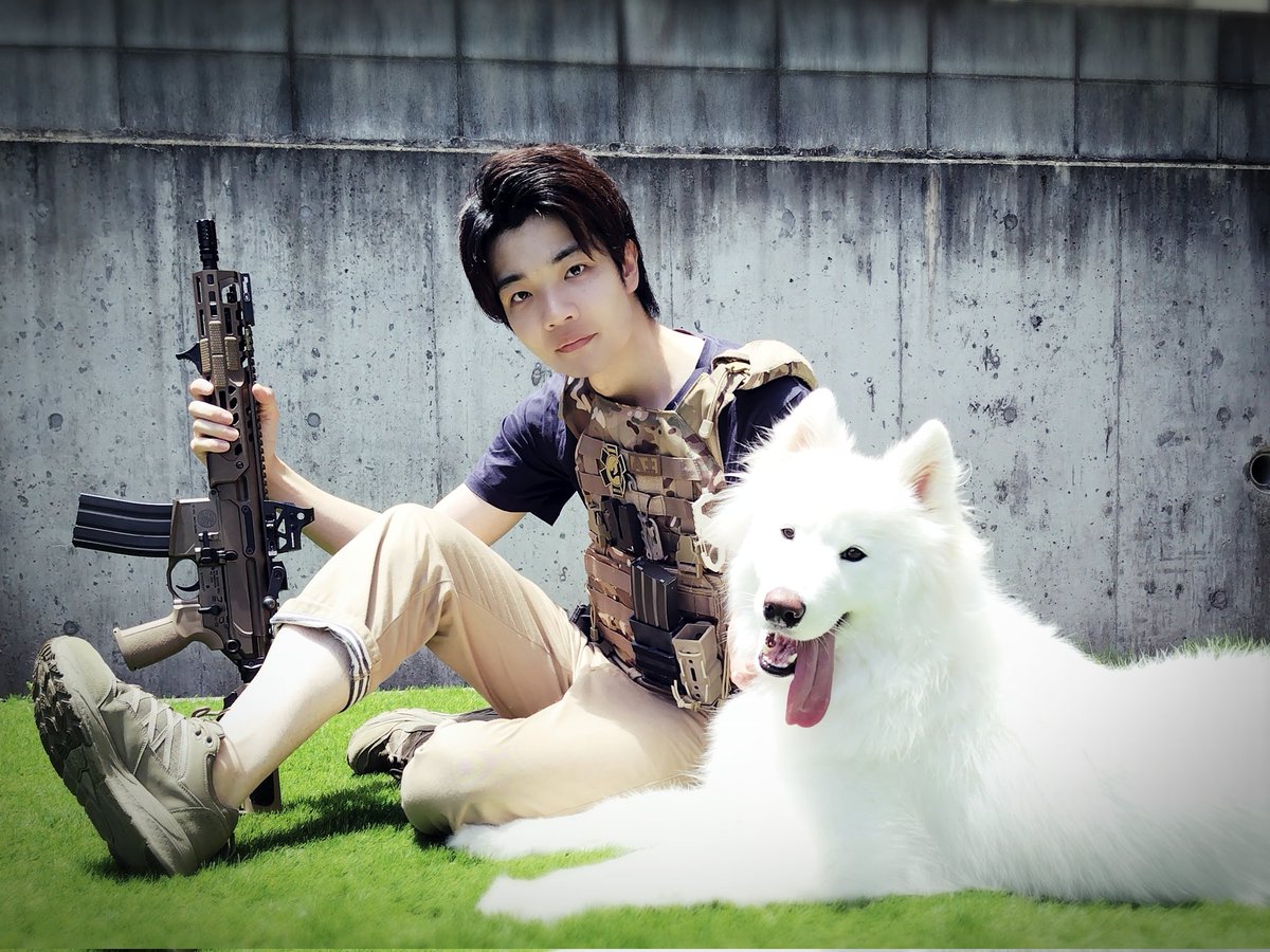 SigTwoHand's tweet image. お天気だったので愛犬と🐺📸
暑いのにすまんかったの😅