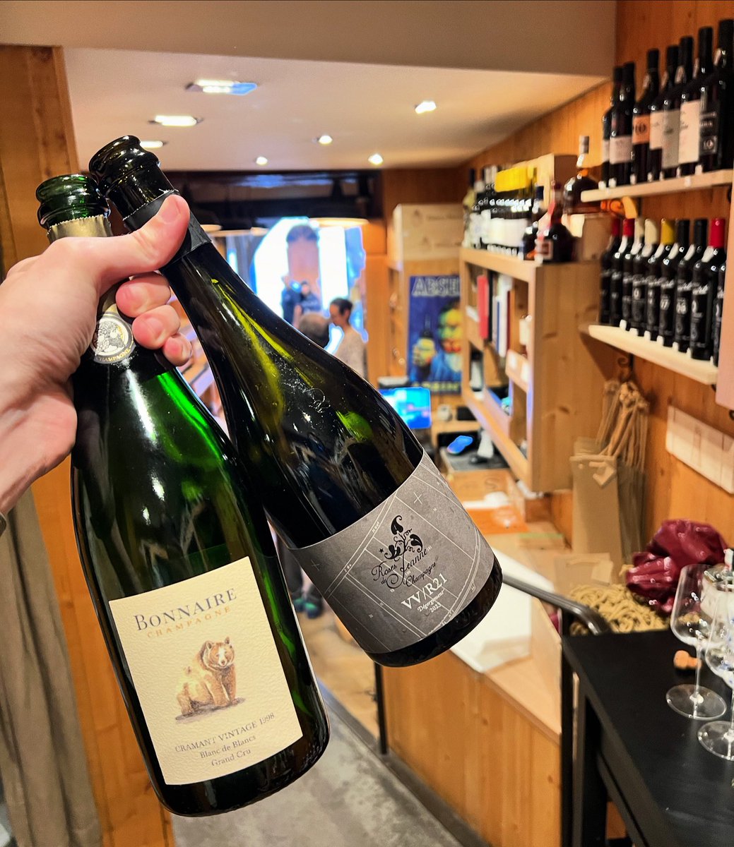 bubuvette's tweet image. Qui dit Samedi, dit passage chez le caviste 🍼