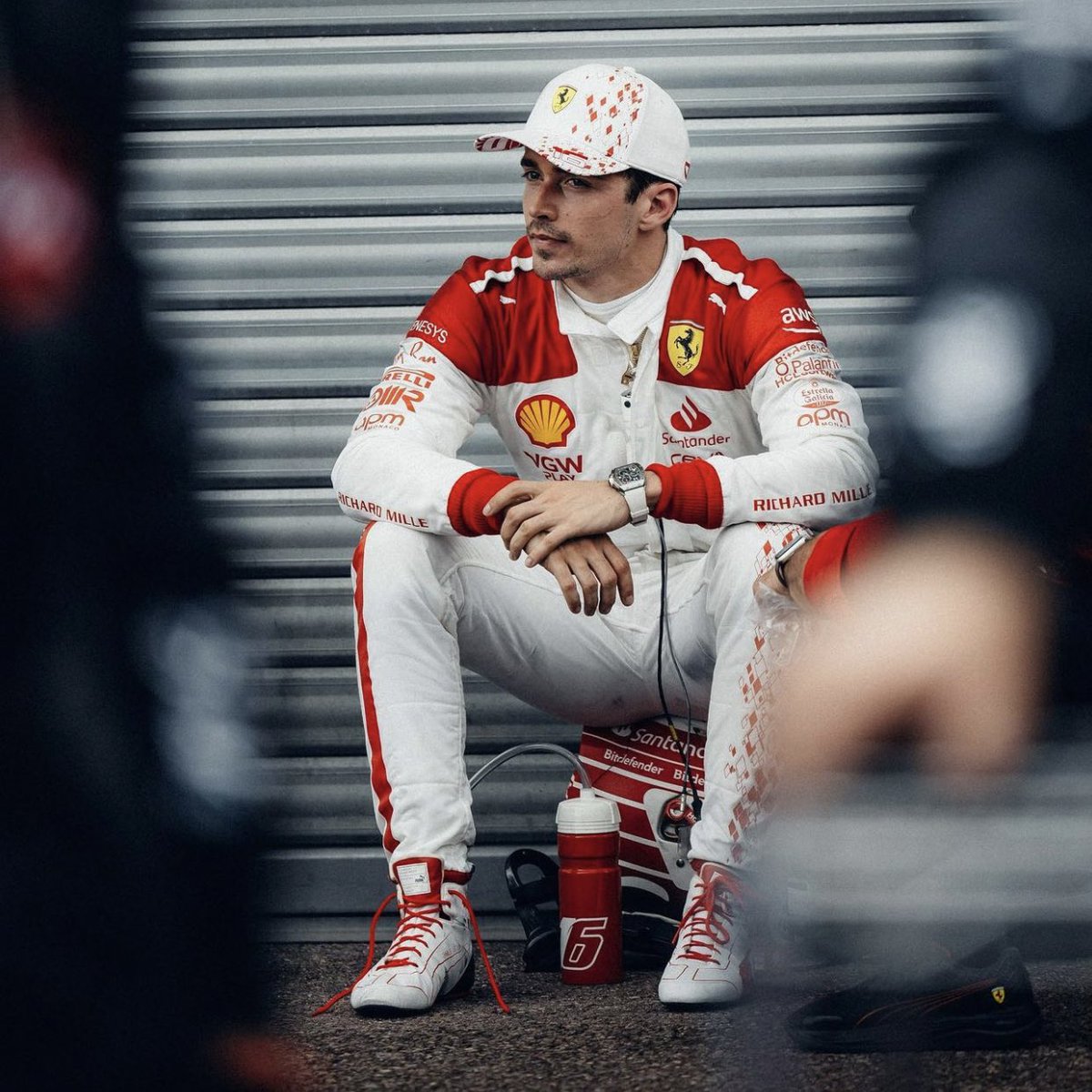 suicisite's tweet image. ͏͏͏͏        
͏͏͏͏        “open.spotify.com/track/1D2L6Mef…”
͏͏͏͏