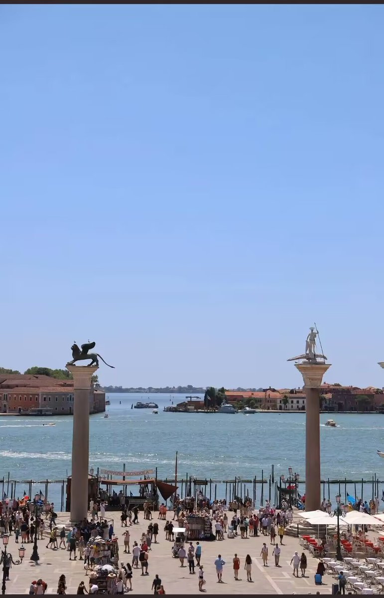 Take the mood to travel, let the scenery become a colorful chapter in life. # Travel #