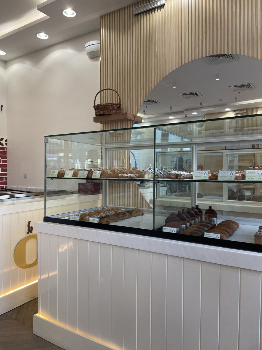 ItsWareeef's tweet image. لإنتاجية أفضل:
مشي - فطور - قهوة
وعلى #Eduthon