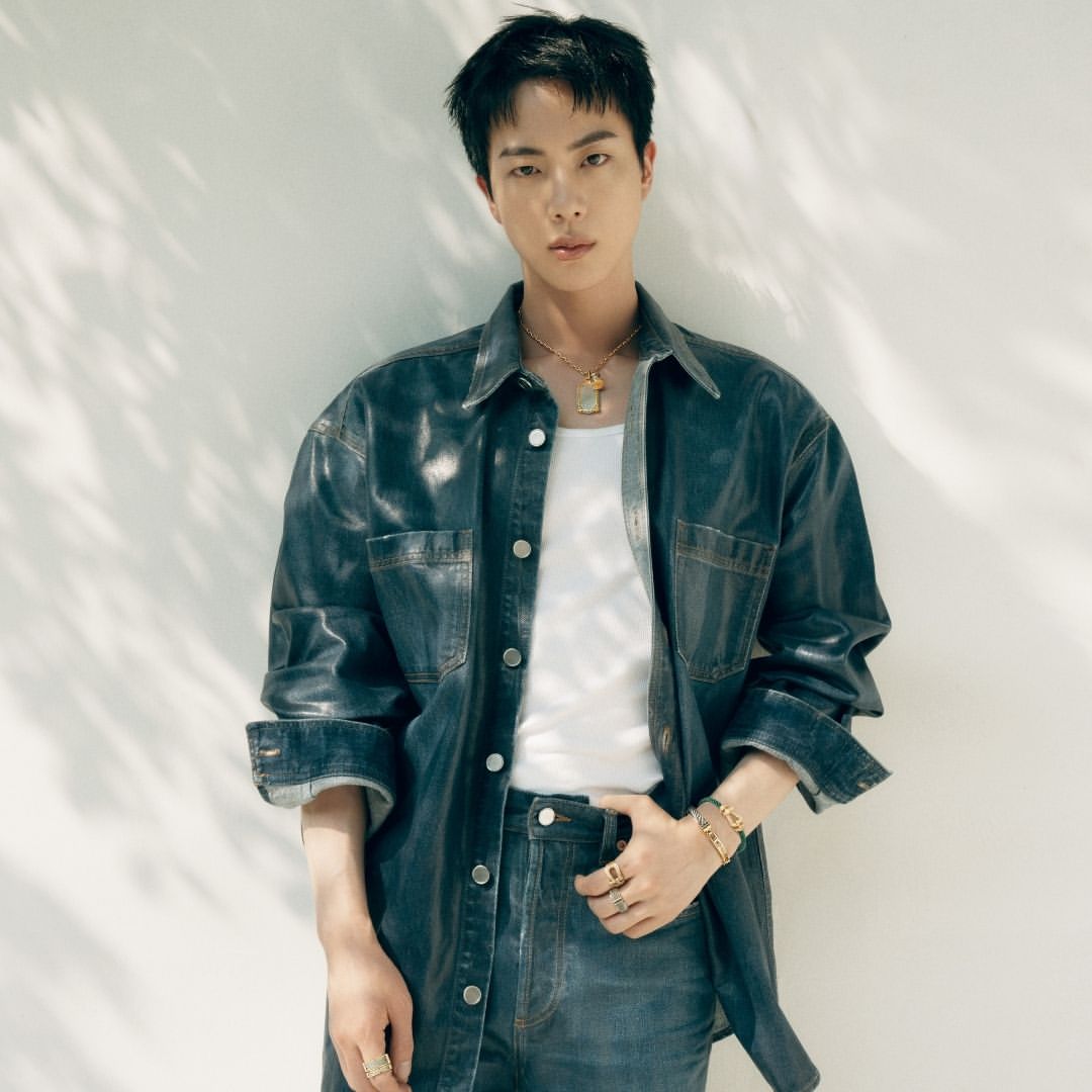 charts_k's tweet photo. .@BTS_twt Jin has been announced as FRED Jewelry's first global ambassador! https://t.co/c8MeijnLPQ