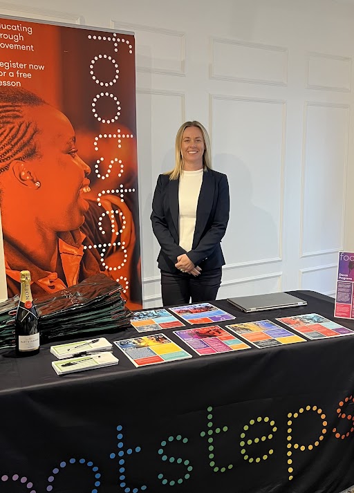 Footsteps tweet media