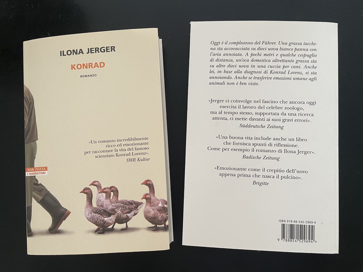 ilona_jerger's tweet photo. ... soeben die italienische Ausgabe von "Lorenz" ausgepackt! https://t.co/MXJxRE0VCV