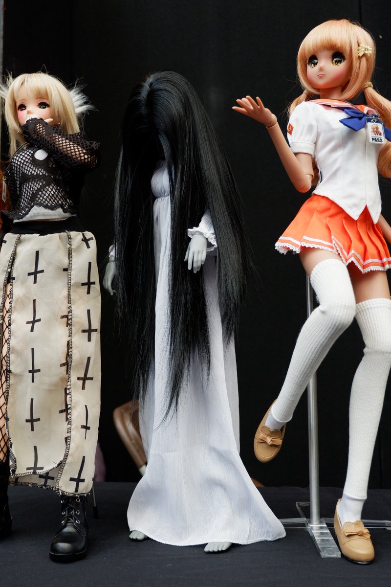 Londondolllife1's tweet photo. London Film and  Comic Con Saturday. 
#smartdoll #cosplay #dollmeet #dollevent #London https://t.co/hm7IoD1eQj