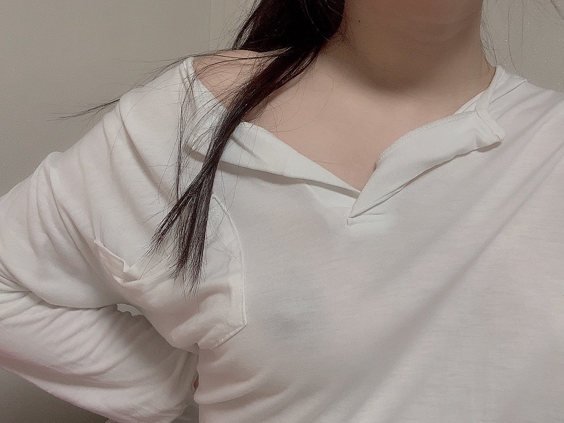 섹시한척은 혼자 다하고있는중 🙈
맘눌뎀
#섹트