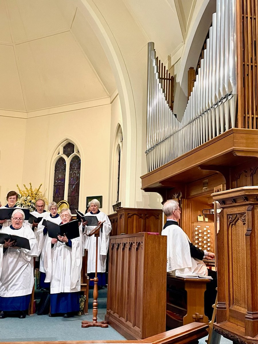 HolyTrinitySH's tweet photo. Last night in a nice warm church, Richard and HT's Evensong Choir were in fine form.
And whilst on music this coming Sunday, July 14 at 2.30pm The Wiffler Flute Ensemble and Friends will be presenting an afternoon of musical delights at HT in aid of the ASRC. Tickets: $20 https://t.co/7ELMTZ8bXw