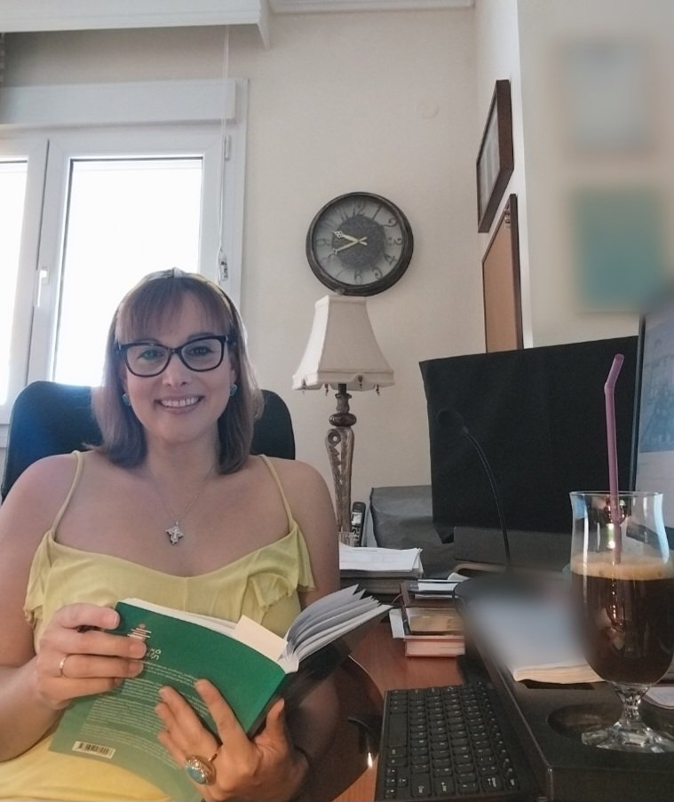 IoannidouMason's tweet image. Off to work 🙏👩‍💻📖 A very blessed new week to everyone 🙏 #happyteaching