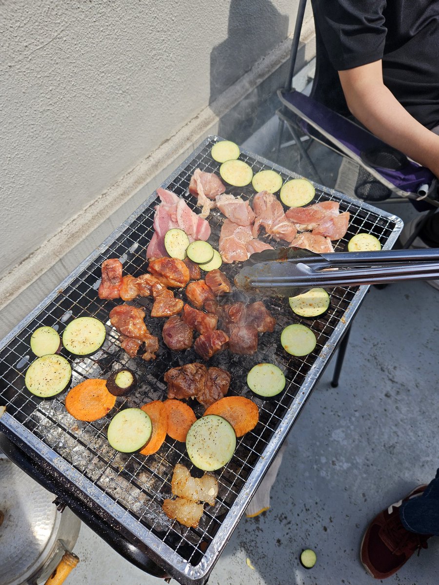 ikevo0601owner's tweet photo. 七夕🎋BBQしたぜ😃✌天気良すぎて、肉も酒もガンガン食べて飲んだ～

＃池袋東口ボーカルスクール
#バーベキュー 
＃BBQ
＃七夕 https://t.co/iWeh52RP3E