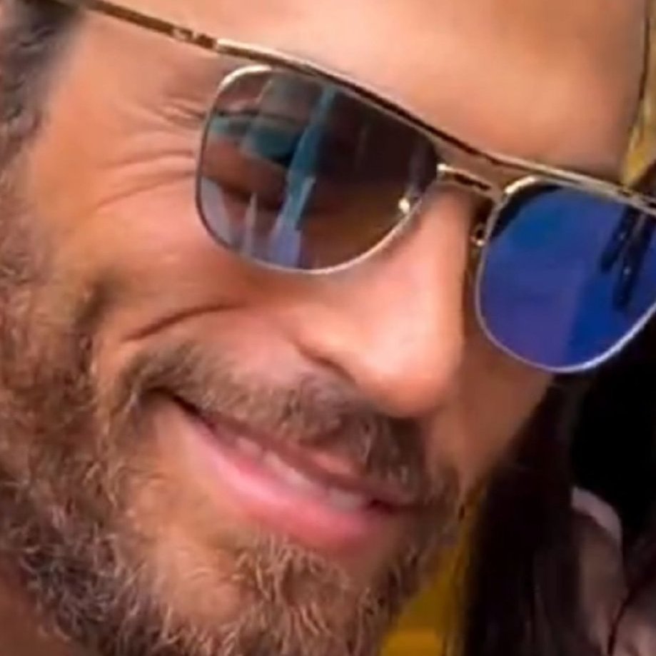 A veces hay que cambiar la forma de ver las cosas para "ver" correctamente!! Feliz lunes!#CanYaman