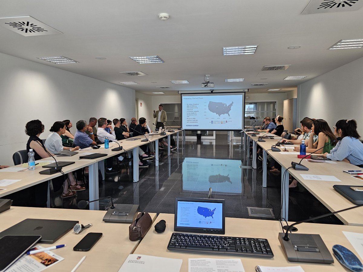 Thrilled to start the second edition of the Yale-UB Historical Political Economy, co-organized with <a href="/DidacQueralt/">Dídac Queralt</a>, at <a href="/UniBarcelona/">Universitat de Barcelona</a>.  Ken Scheve (Yale) is giving the Keynote lecture on "Market Power and Democracy".