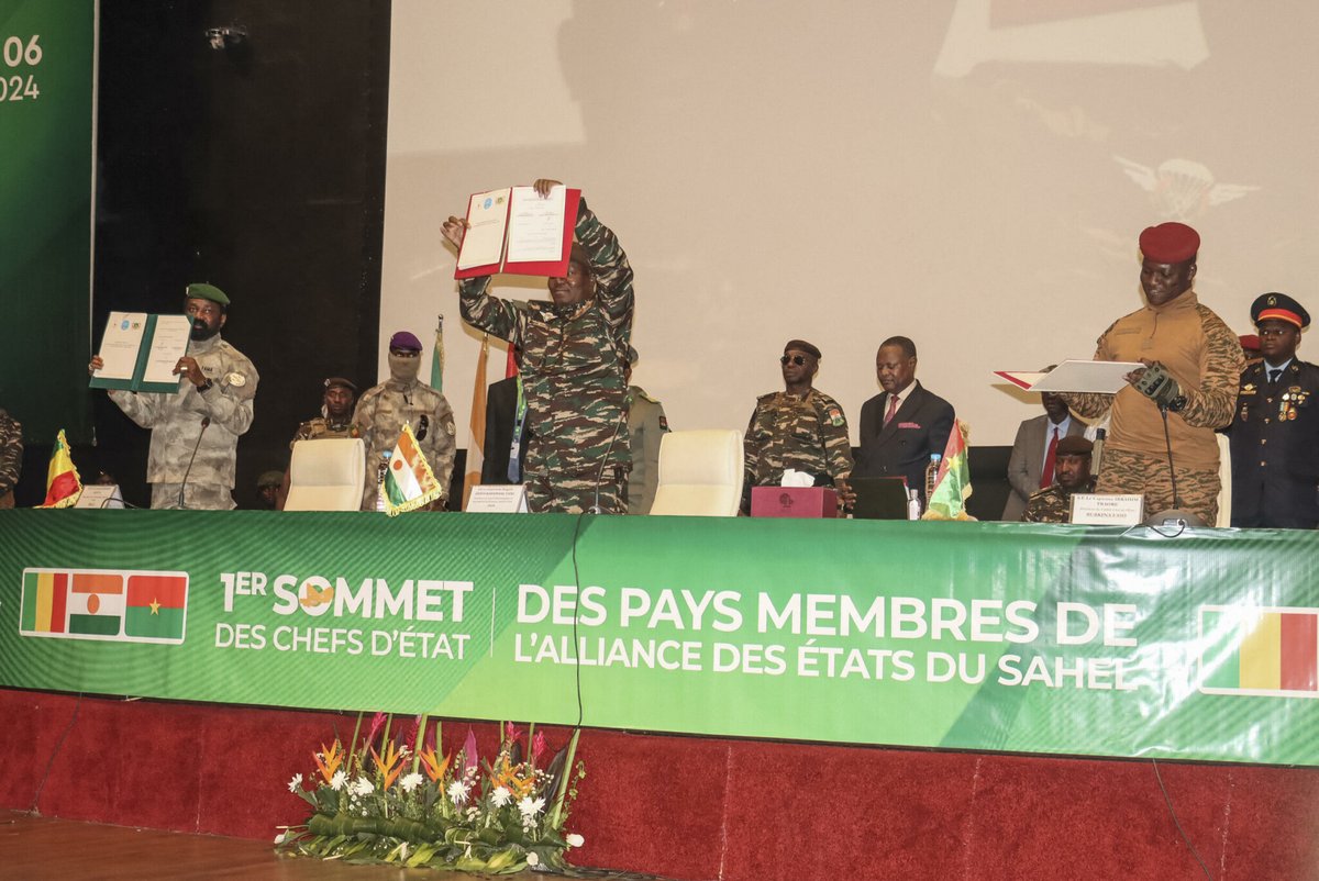 RFI tweet media
