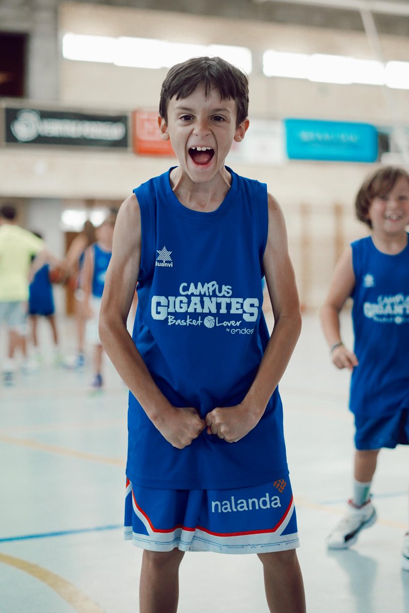 CampusGigantes's tweet photo. Inmersos ya en la tercera semana de los #CampusGigantes @basketlover...
Nos acordamos de ellos.
🔥 #SedeMadridNoroeste
🔥 #SedeGetafe
🔥 #SedeValladolid
🔥 #SedeGranada
4 sedes que han estado DOS SEMANAS A PLENO RENDIMIENTO.
¡Gracias!
#JuntosGigantes https://t.co/FWXCBd5ESR