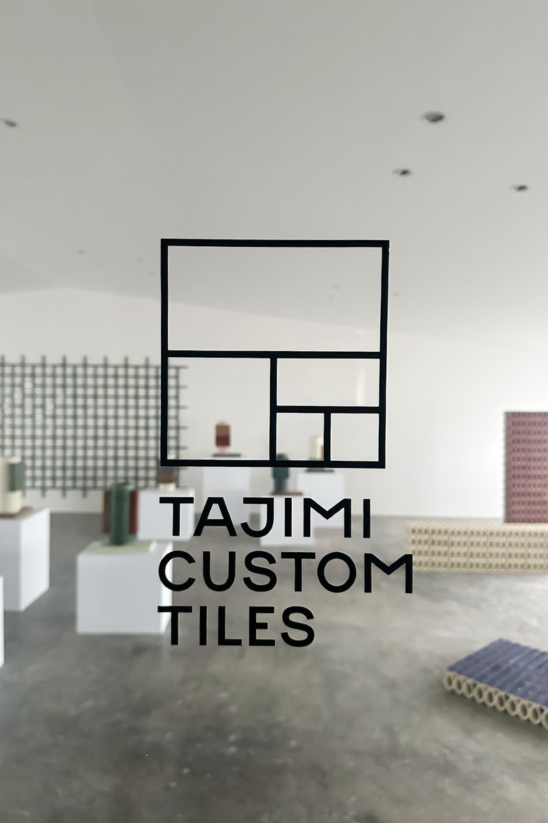 mindfactory7007's tweet photo. 先日、多治見にある『TAJIMI CUSTOM TILES』さんへ見学に行ってきました！
デザイン、クオリティの高い素晴らしい作品に触れることができ、とても素敵な空間でした😌
ものづくりの勉強になりました！
ありがとうございました。 https://t.co/aMngG1OynW